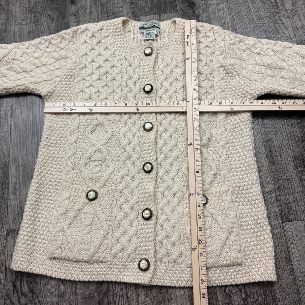 Aran Crafts Ireland 100% Merino Wool Cable Knit Cardigan Sweater Cream Sz S FLAW - Picture 3 of 6